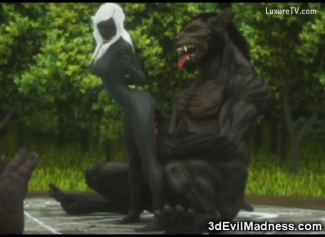Video :Big horse dick got sucked by a black skinned lady before sex